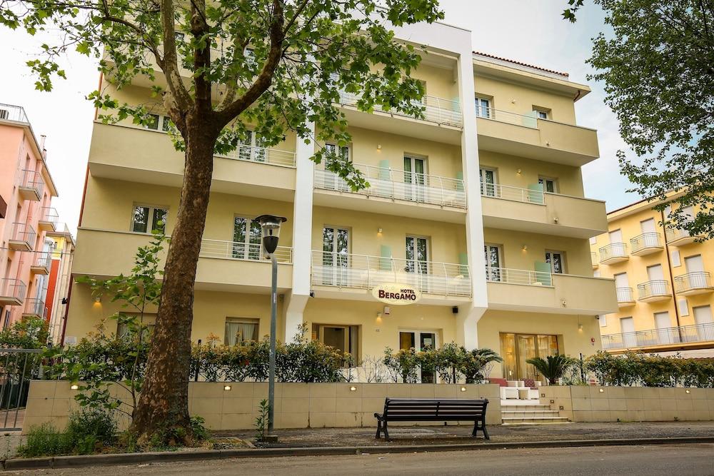 Hotel Bergamo Rimini Ngoại thất bức ảnh