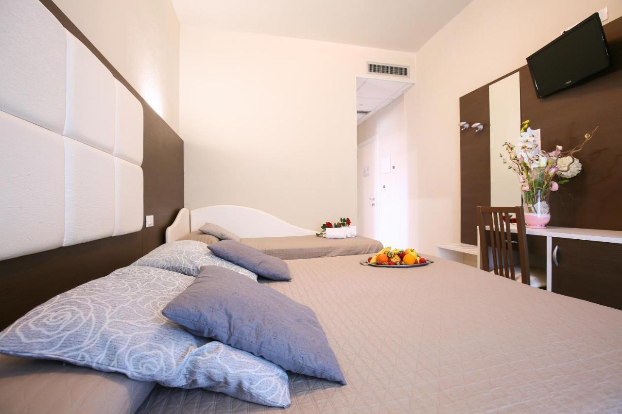 Hotel Bergamo Rimini Ngoại thất bức ảnh